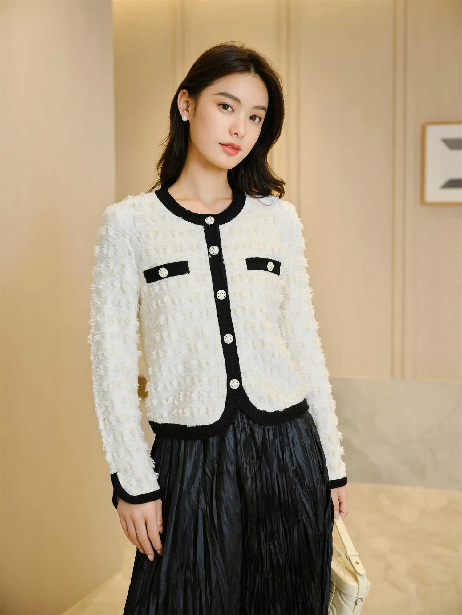 EP YAYING Parisian-style Cut-out Knit