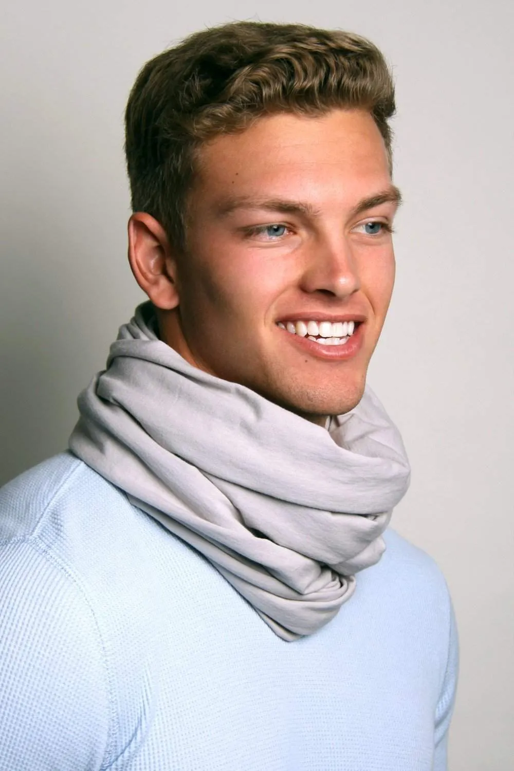 Necklush Cirlce Scarf / Light Grey / Unisex