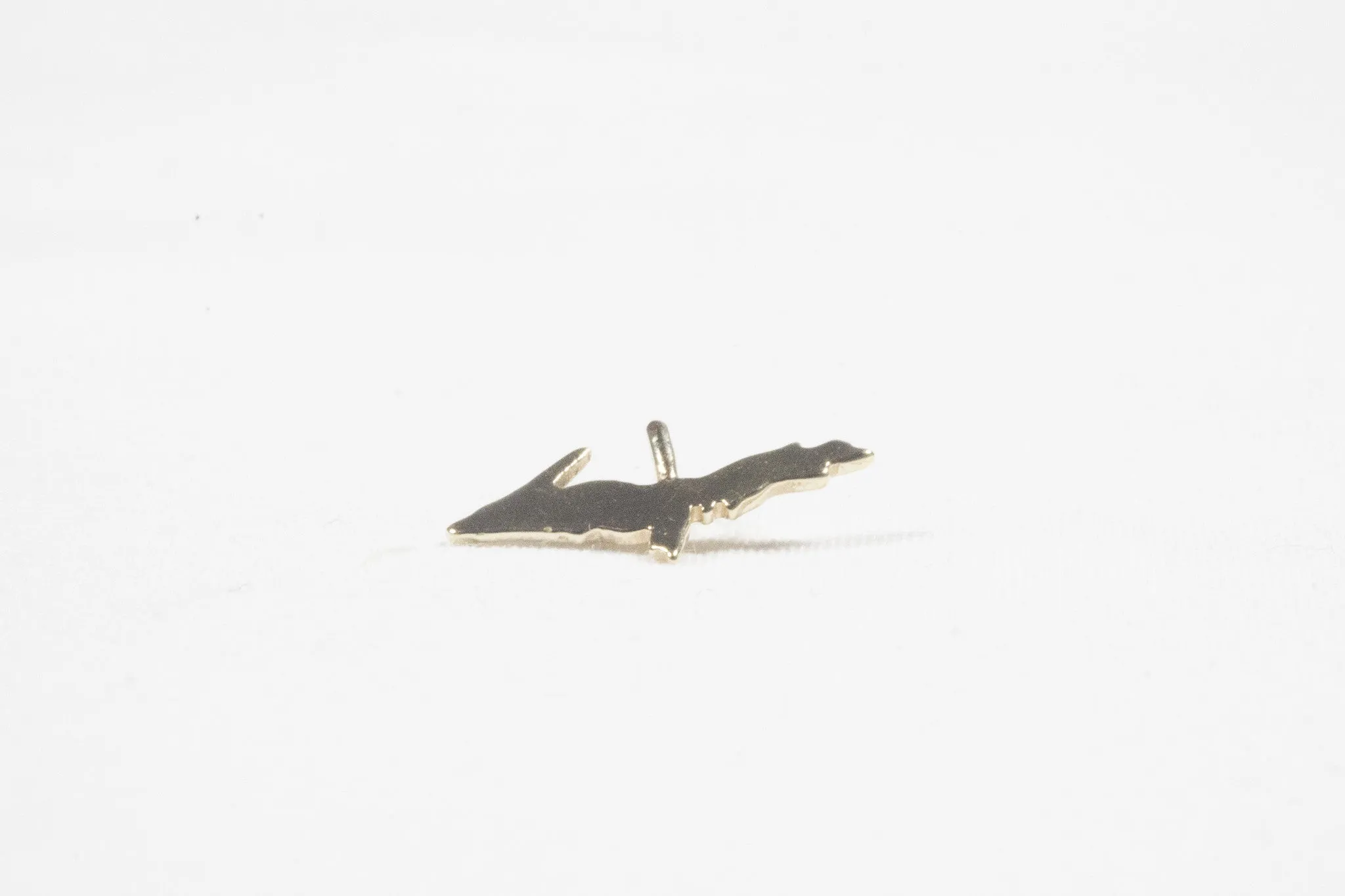 Small Yellow Gold Upper Peninsula Pendant